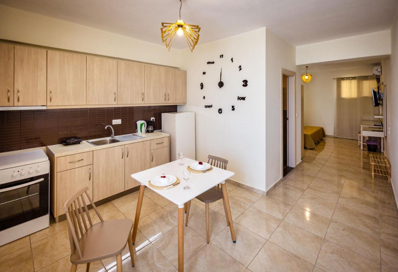 Fabview Studio Apartments Panormos  ภายนอก รูปภาพ